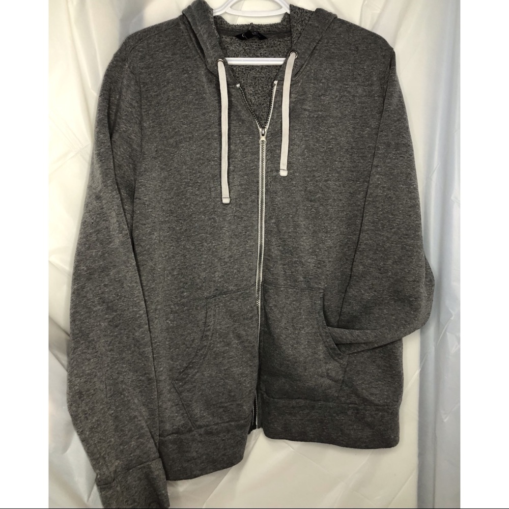 PLAIN GREY ZIP HOODIE